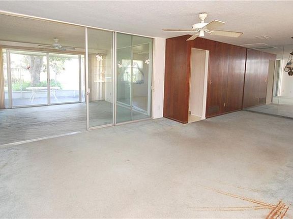 3rd image of 1651 Palace Dr
