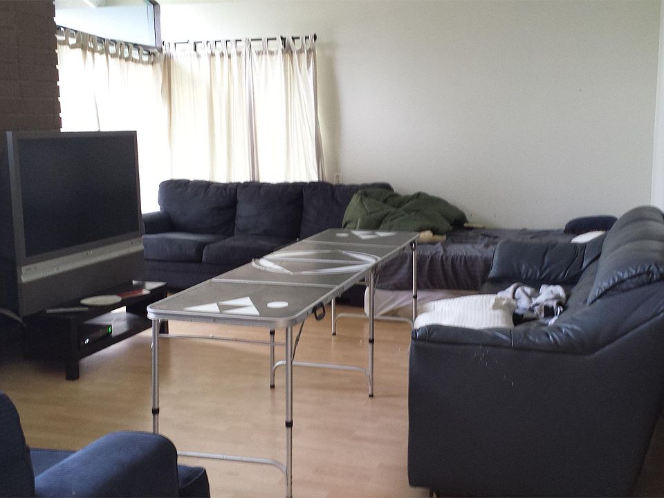 2nd image of 1413 Notre Dame Dr