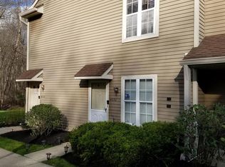 403 Harwood Ct #A, Mount Laurel, NJ 08054