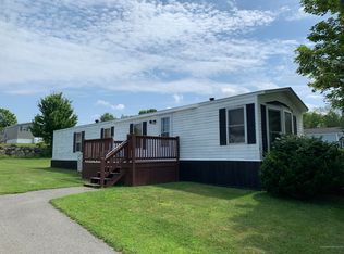 10 M St, Bangor, ME 04401