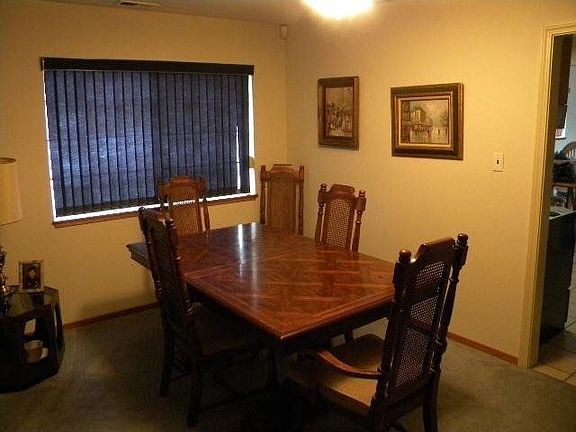 3rd image of 3629 Figueroa Dr