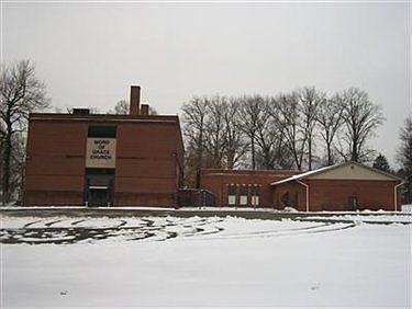 2nd image of 2734 Mount Vernon Ave