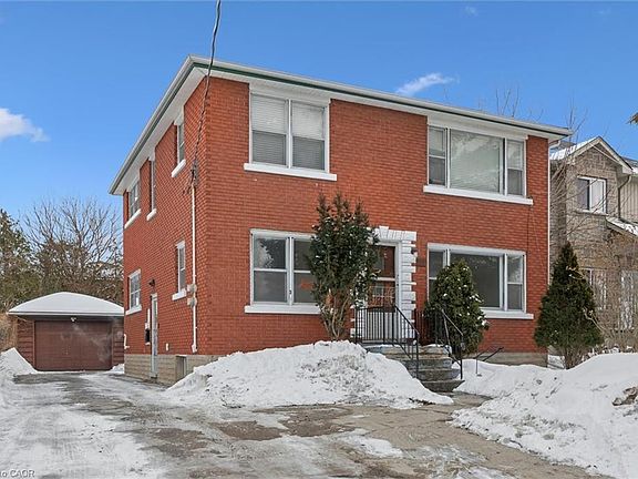 3rd image of 715 Frederick St