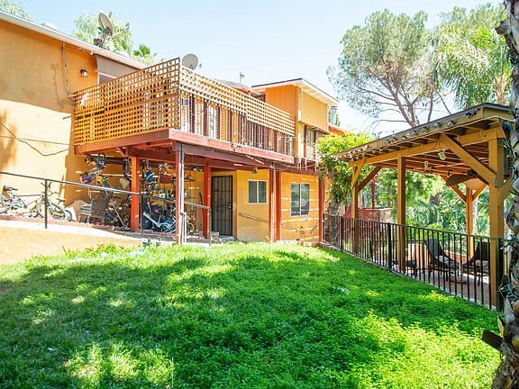 4th image of 10941 Cardamine Pl