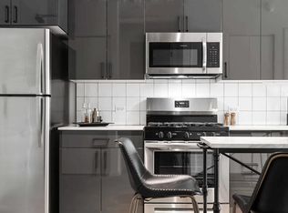 1222 W Jackson Blvd #1002, Chicago, IL 60607