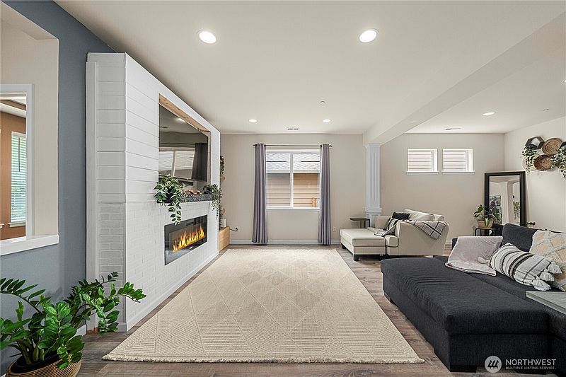 5th image of 20316 77th Street Ct E