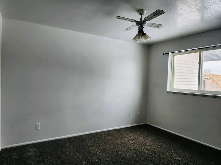 302 Pasherma Kay Dr — Photo 8
