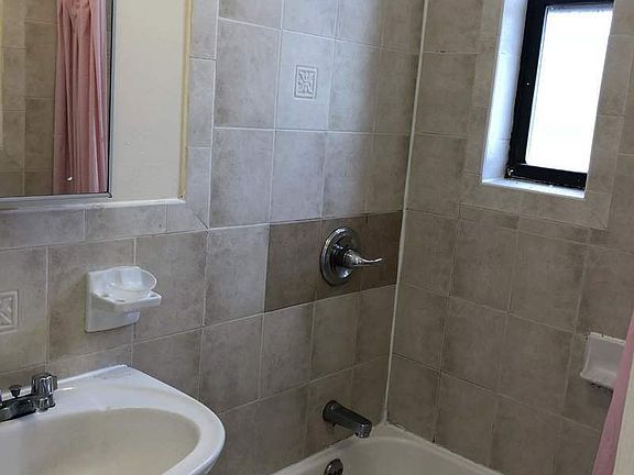 2nd image of 1776 Bedford Ave APT B32