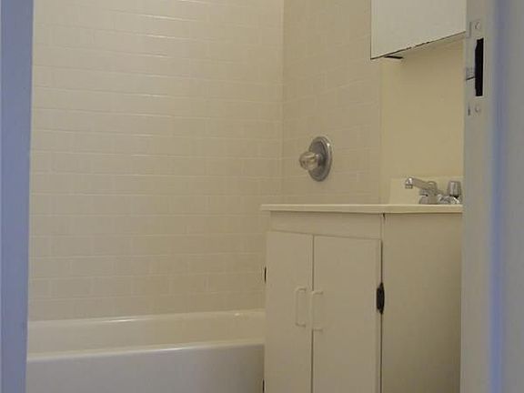2nd image of 300 E 96th St APT 4E