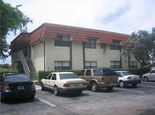 10020 NW 6th St #102, Hollywood, FL 33024