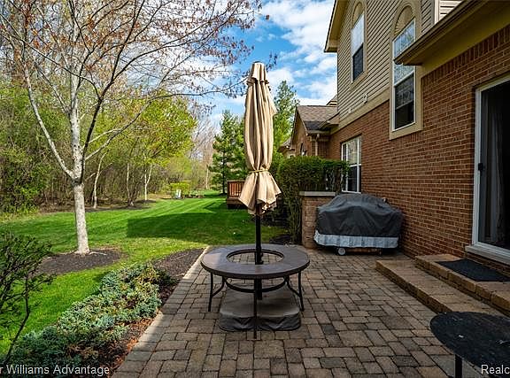 2nd image of 3976 Brookstone Dr