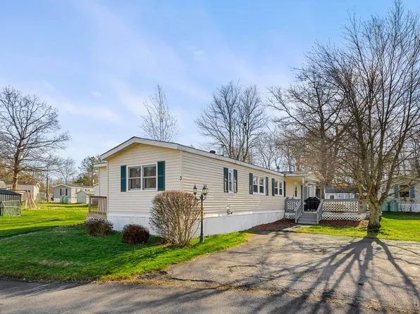 3 Lilac Street, Exeter, NH 03833