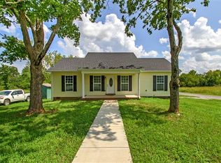 935 Old Farmington Rd, Lewisburg, TN 37091