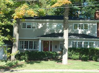 780 Willis St, Glen Ellyn, IL 60137