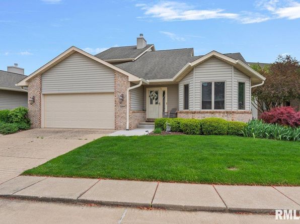3204 Eagle Watch Dr, Springfield, IL 62711