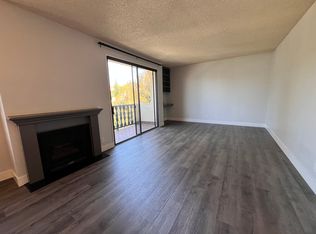 11800 Goshen Ave APT 310, Los Angeles, CA 90049