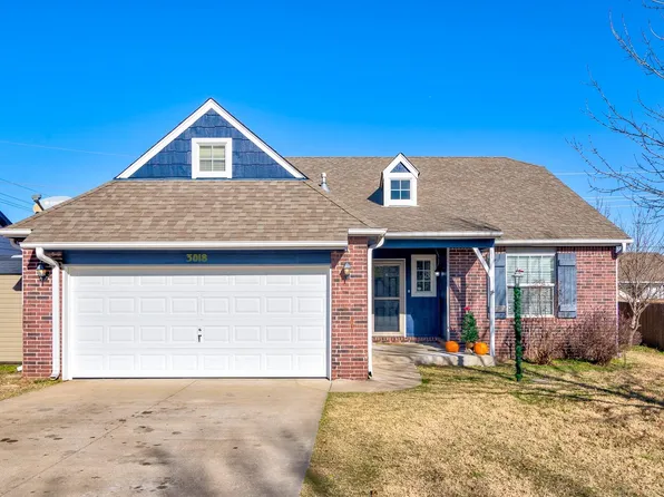 3018 Debbie Ln, Bartlesville, OK 74006