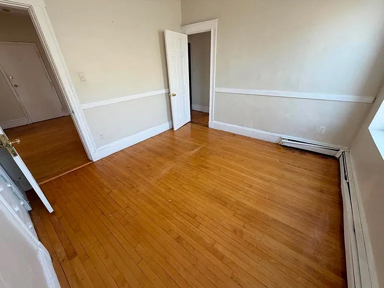 366 Centre St #9 — Photo 9