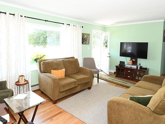 2nd image of 1841 Yardville Hamilton Sq