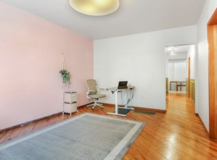 3052 S Lyman St #1, Chicago, IL 60608