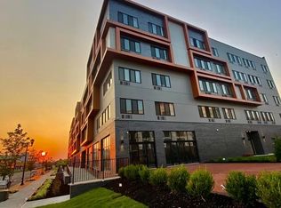 1 Flagship St #202, Bayonne, NJ 07002
