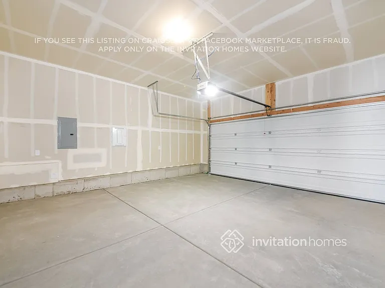 46 N Riverside Dr — Photo 15