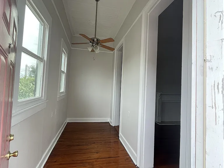 4907 Camp St #C — Photo 5
