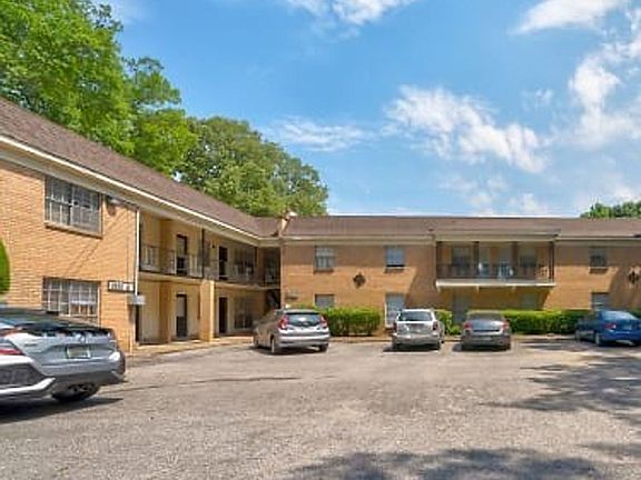 3rd image of 3636 Spottswood Ave APT 18