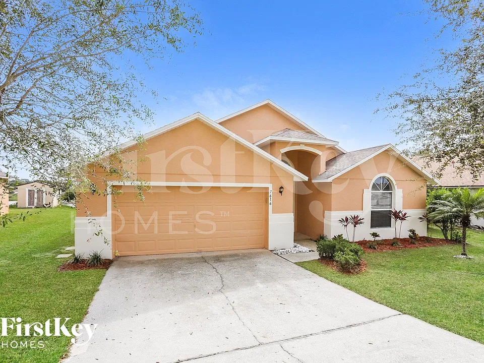 7616 Country Run Pkwy