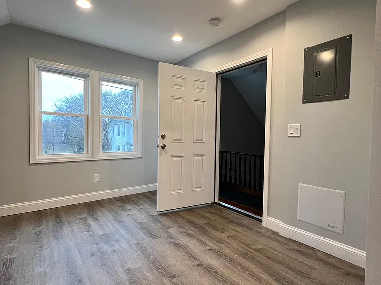 696 Chalkstone Ave #3 — Photo 16