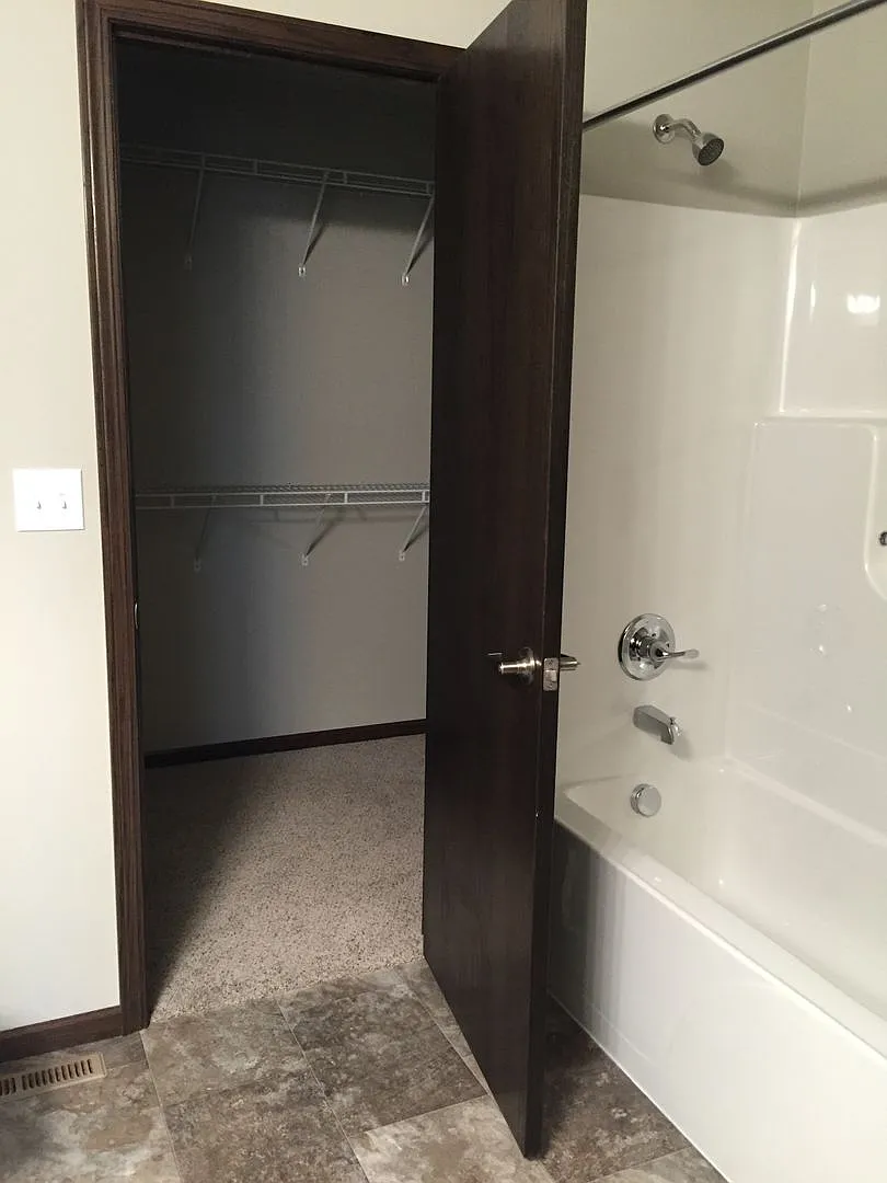 3 Bed 2 Bath Twin Home — Photo 4