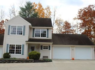 128 Kennebec Dr #128, Farmingdale, ME 04344