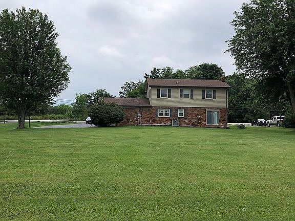 5th image of 5170 N County Road 1000 E