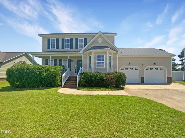 137 Woodglen Dr, Clayton, NC 27527