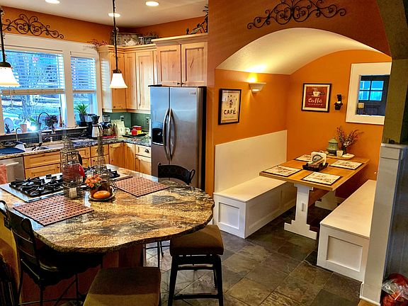 Large Granite & Knook