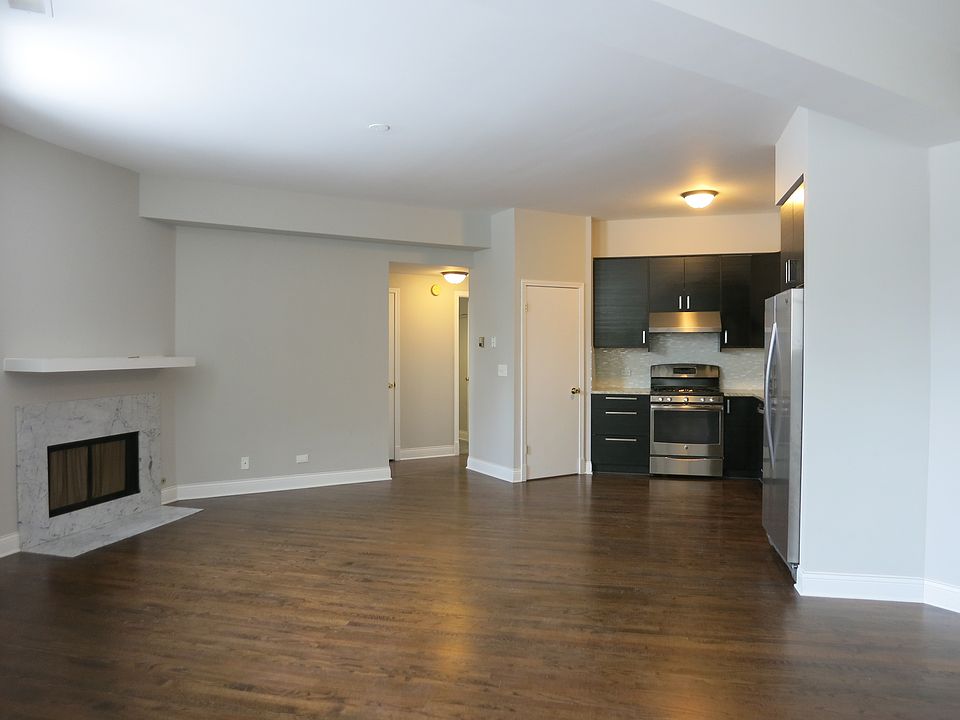 1st image of 2039 N Damen Ave APT 2N