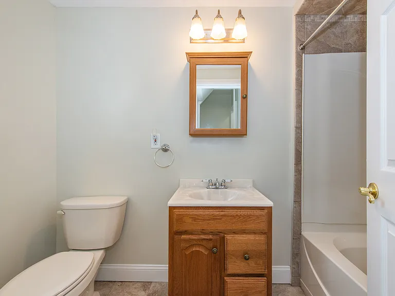 91 Walnut St — Photo 9