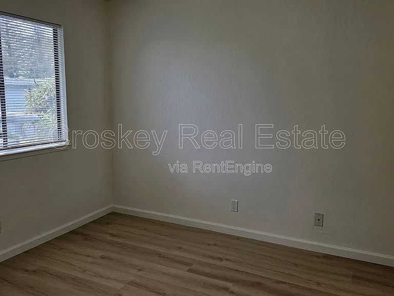 1349 Tree Garden Pl — Photo 14