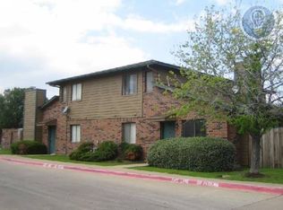 3657 Landers Ln, Arlington, TX 76014