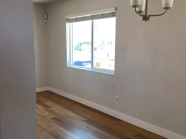 3022 E 1st St #1 — Photo 10