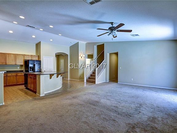 5th image of 9320 Longhorn Falls Ct