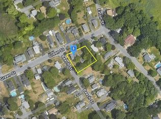 179 Green St, Reading, MA 01867