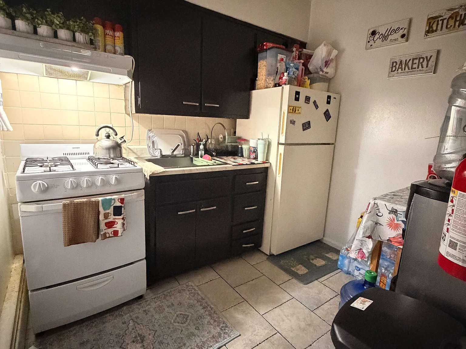 1 bed, 800 sqft, $1,765 — Photo 2