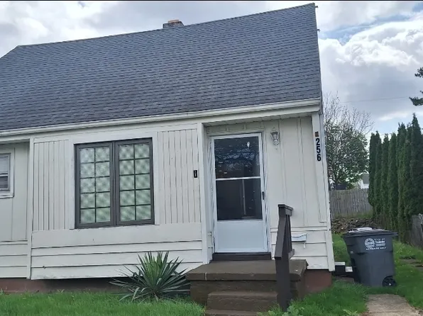 256 Mont Royal Dr, Toledo, OH 43608