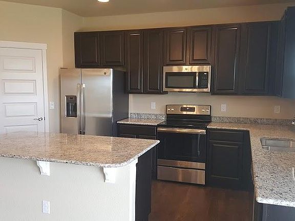 4th image of 2118 Honeybee Dr