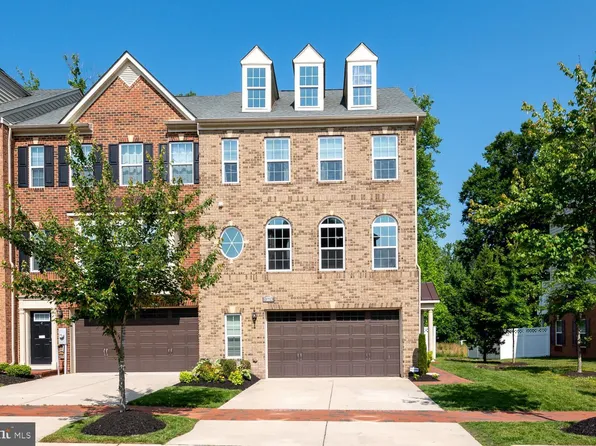 15713 Monksilver Bnd, Upper Marlboro, MD 20774