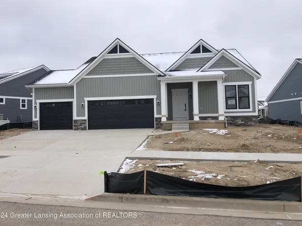2839 Carnoustie Dr, Okemos, MI 48864