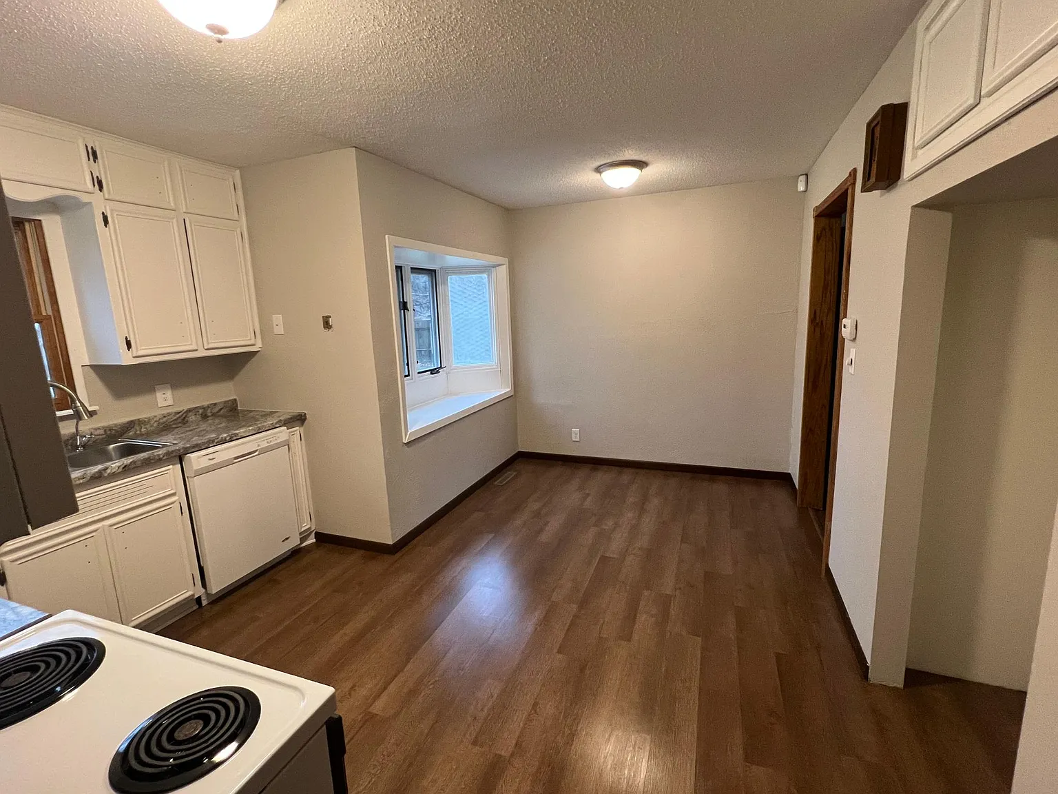 532 S Opal Ave — Photo 2