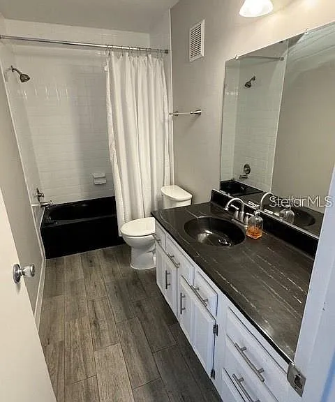 4681 1st St NE #304 — Photo 9