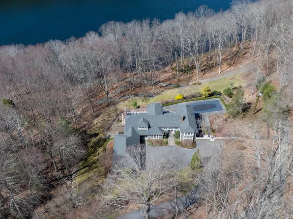 224 Tepi Drive, Southbury, CT 06488